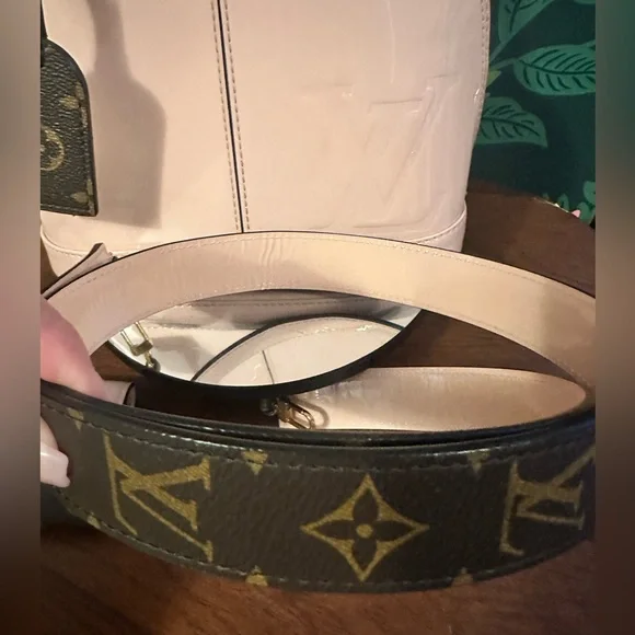 SOLD 🏆 Louis Vuitton Alma BB Ballerina Pink Patent  ❤️💃 - Picture 6 of 14